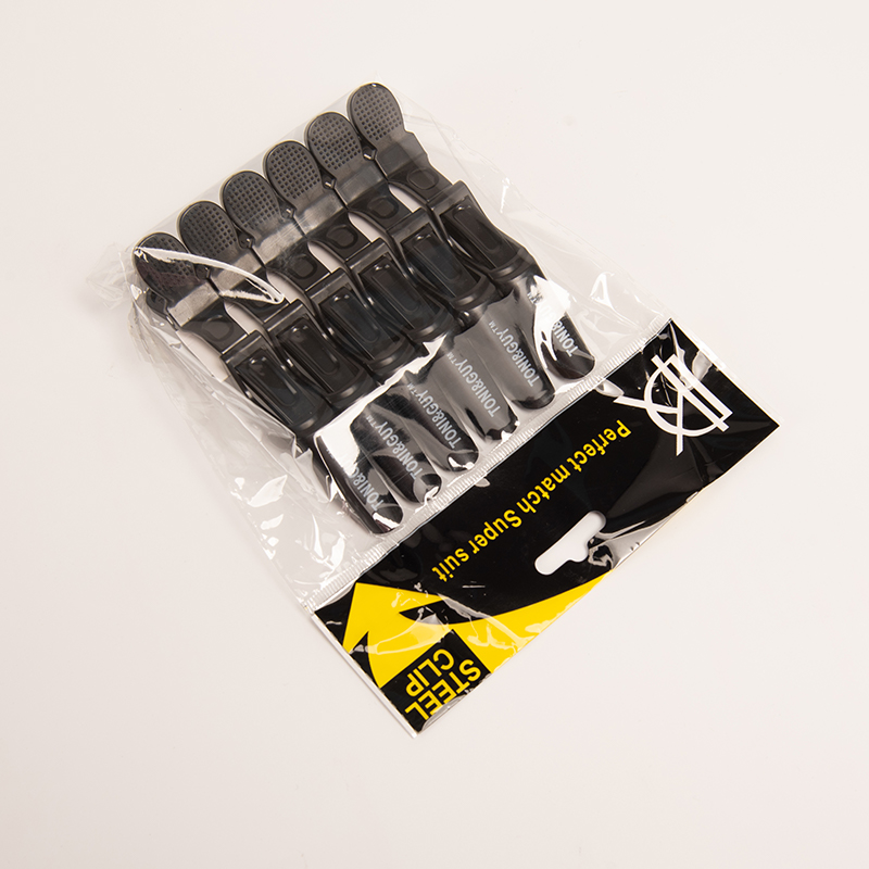 Alligator clip