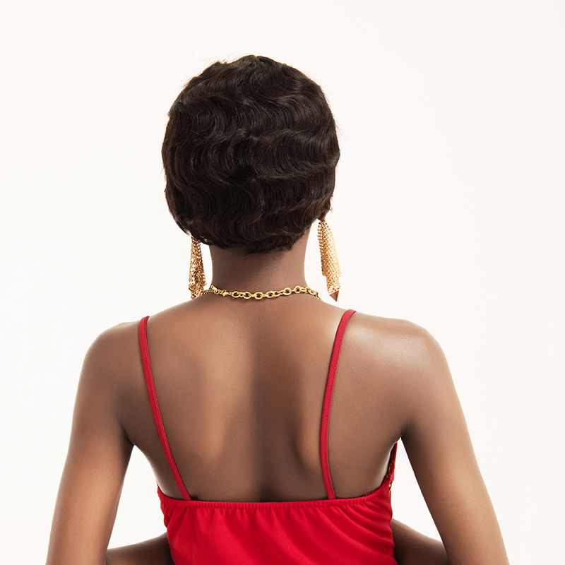 4 Short Wigs
